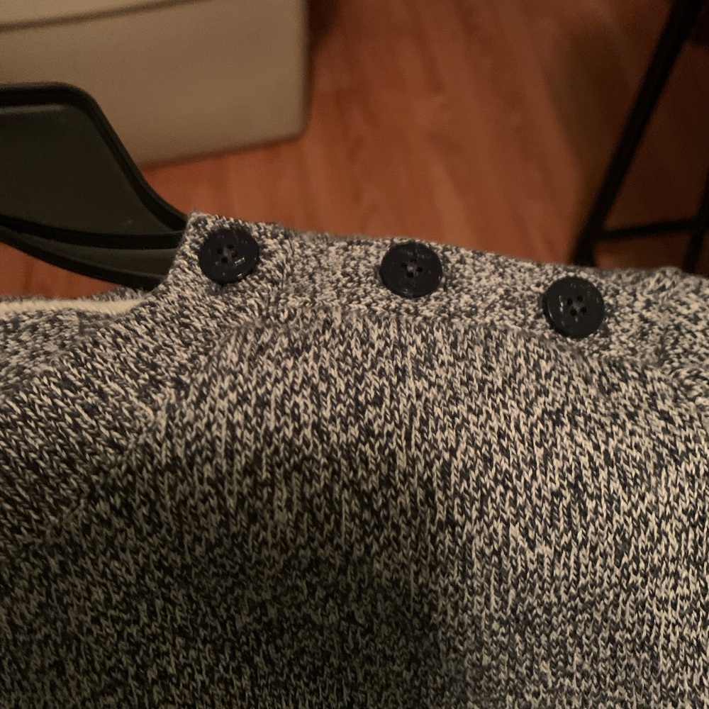 Women’s sweater size small in black and white tweed.  By Nautical. - Picture 4 of 8